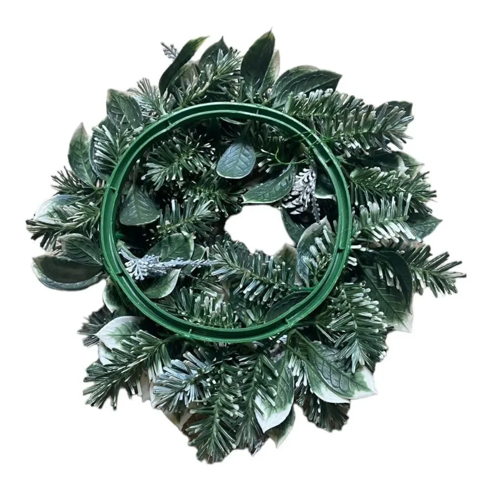 Holiday Wreath Set of 2 - vintage 90s